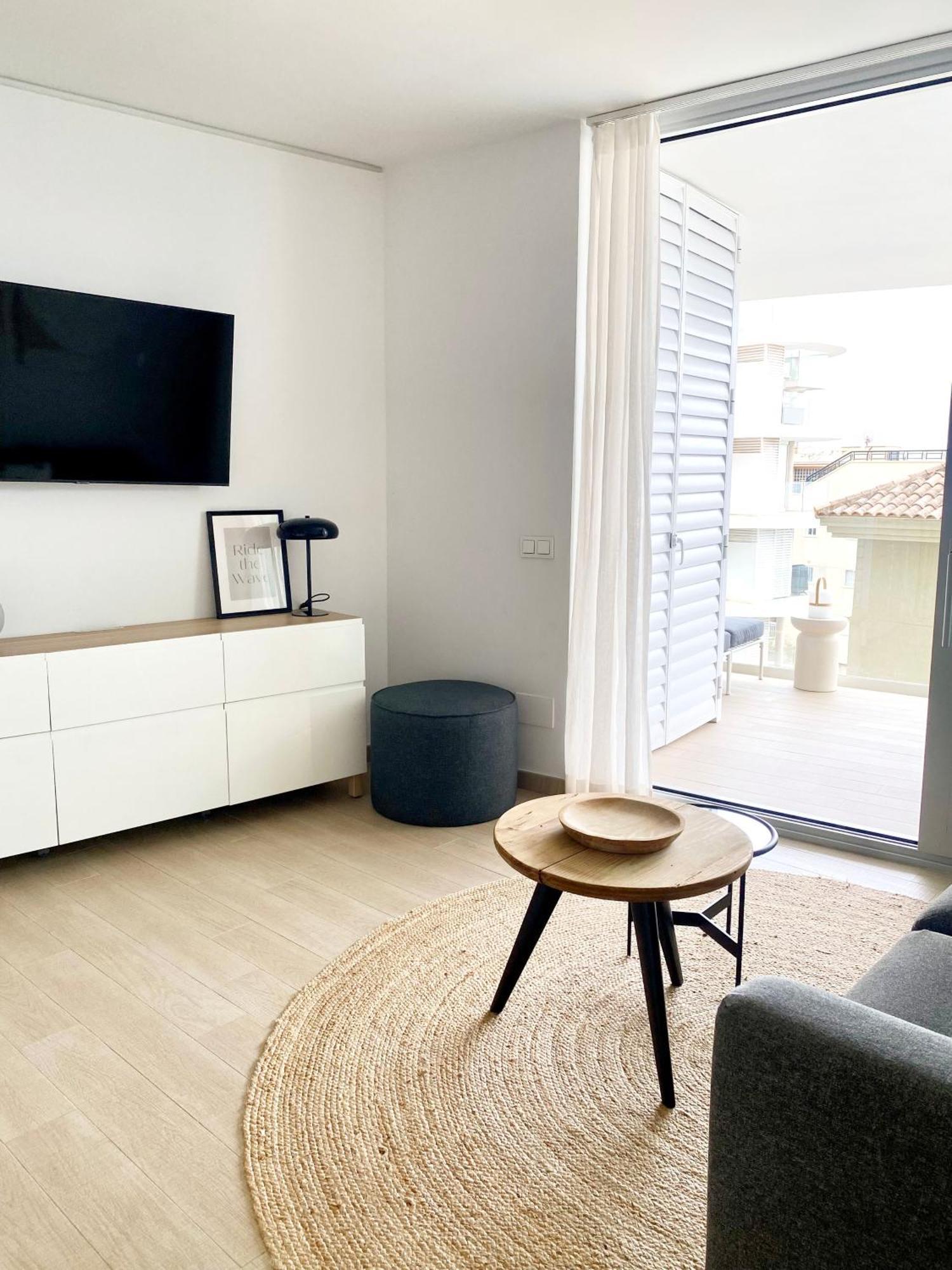 Fantastic Apartment In The Wave Just Steps From Carvajal Beach - Pool And Free Parking فوينخيرولا المظهر الخارجي الصورة